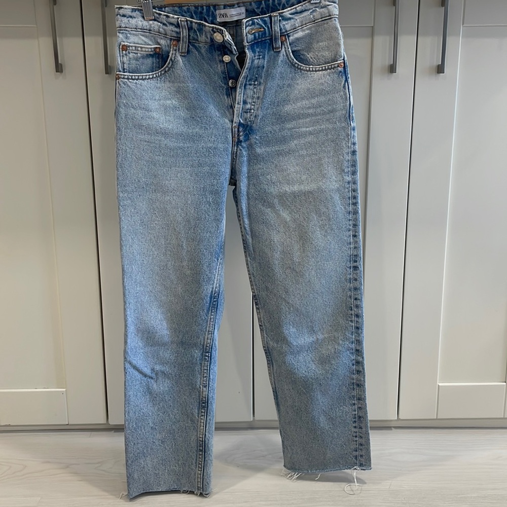 Zara high rise jeans 👖